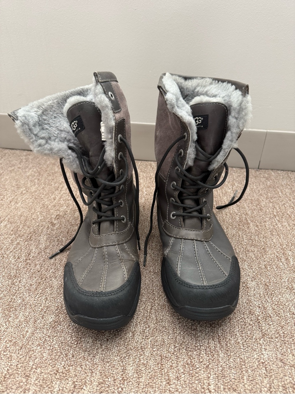 UGG Men's Gray Shearling-Trim Lace-Up Winter Boots